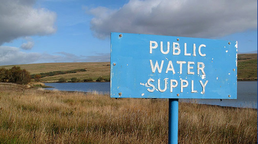 Leaking pipes could cause water supply in England to run out by 2040